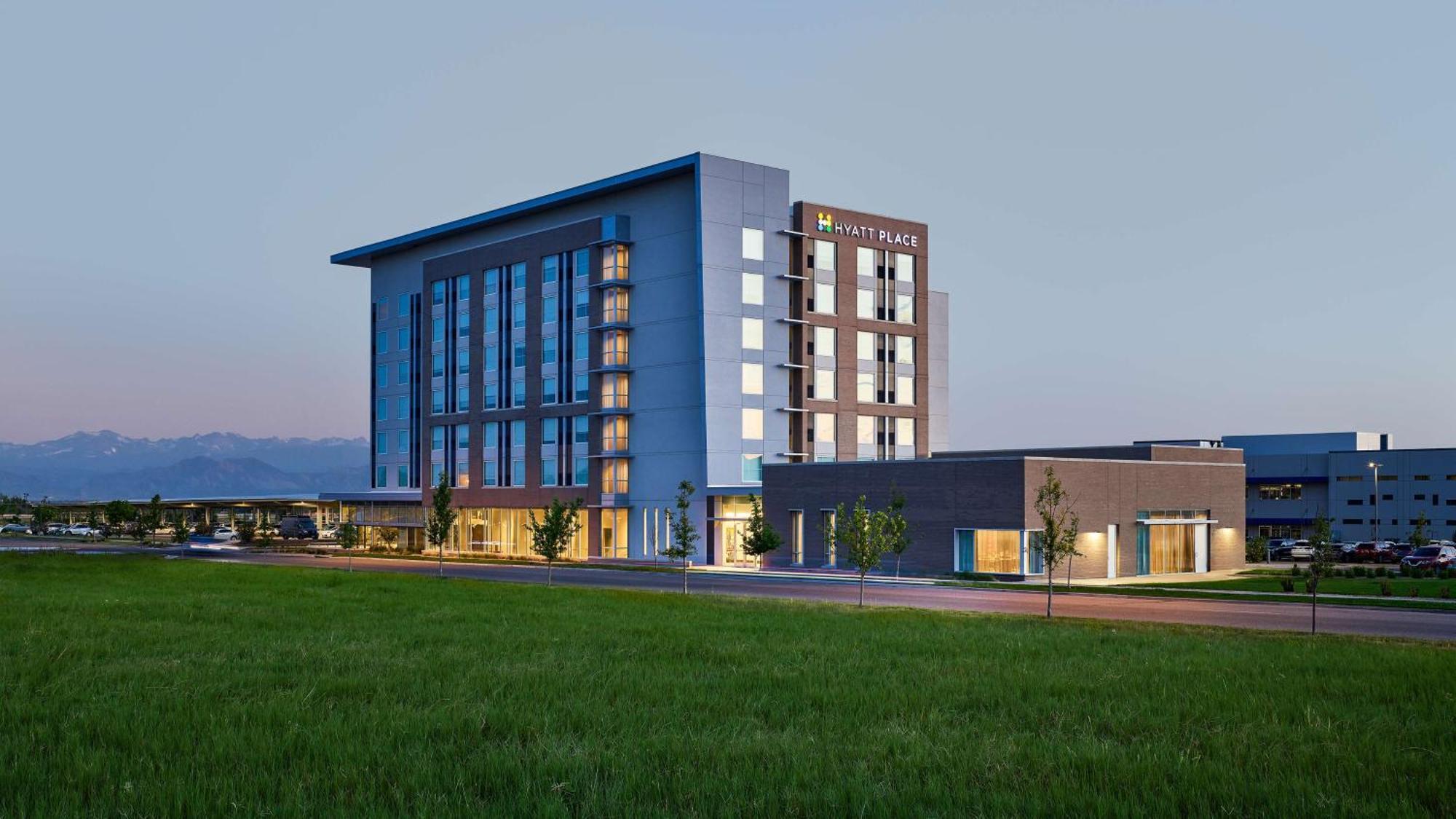 Hyatt Place Pena Station/denver Airport Hotel DEN