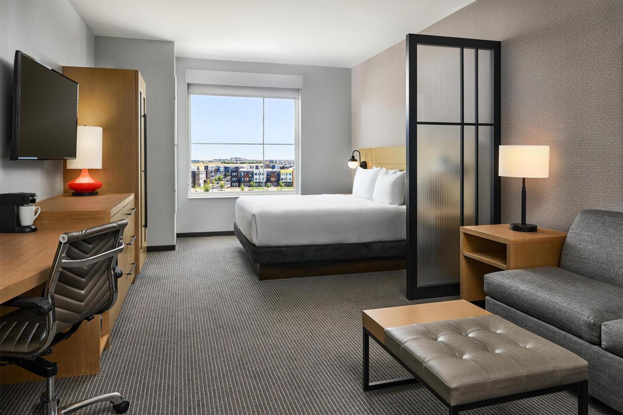 Hyatt Place Pena Station/denver Airport Hotel DEN