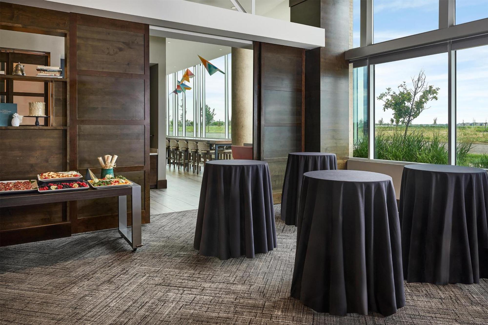 Hyatt Place Pena Station/denver Airport DEN