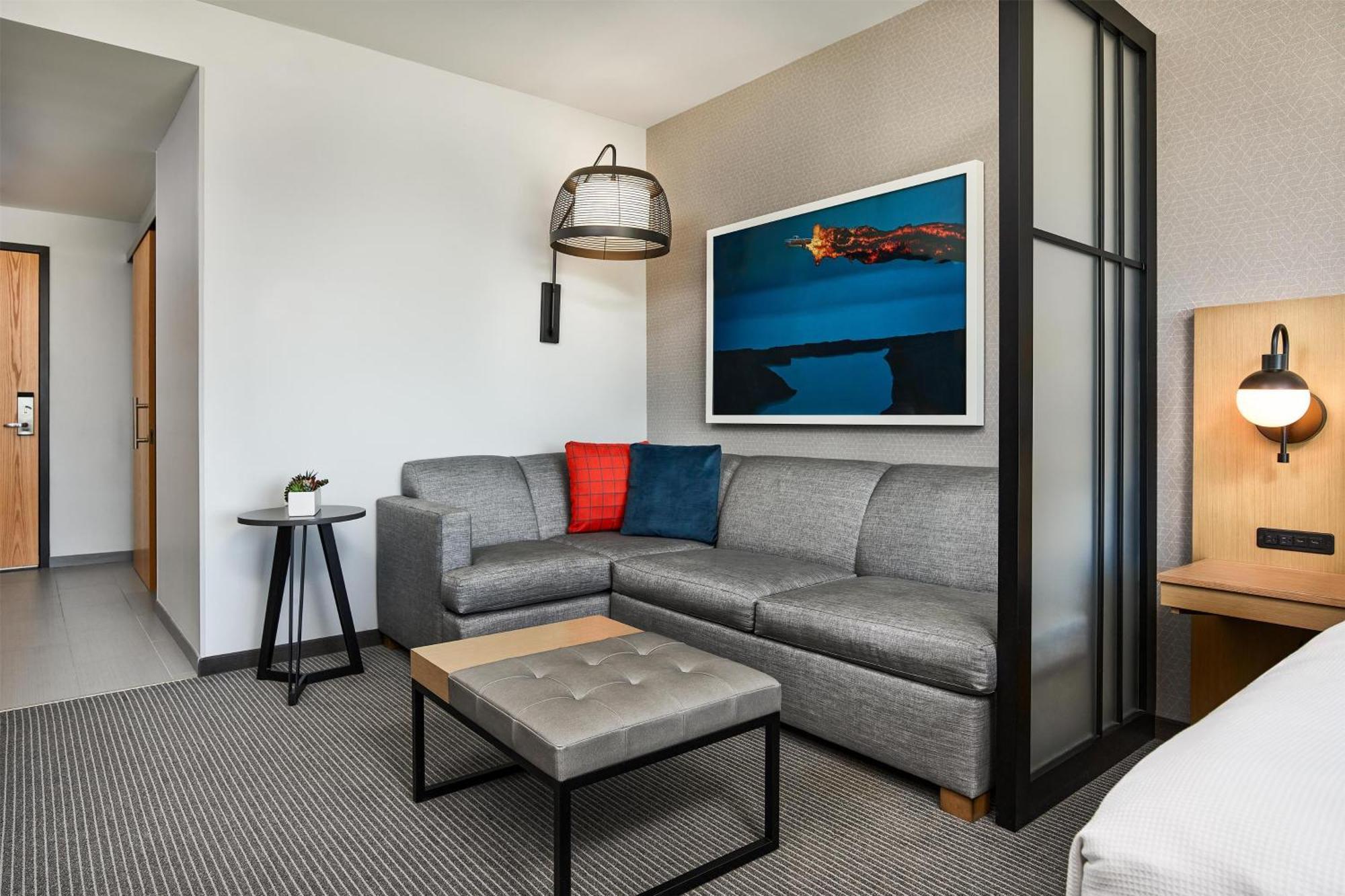 Hyatt Place Pena Station/denver Airport 3* Denver